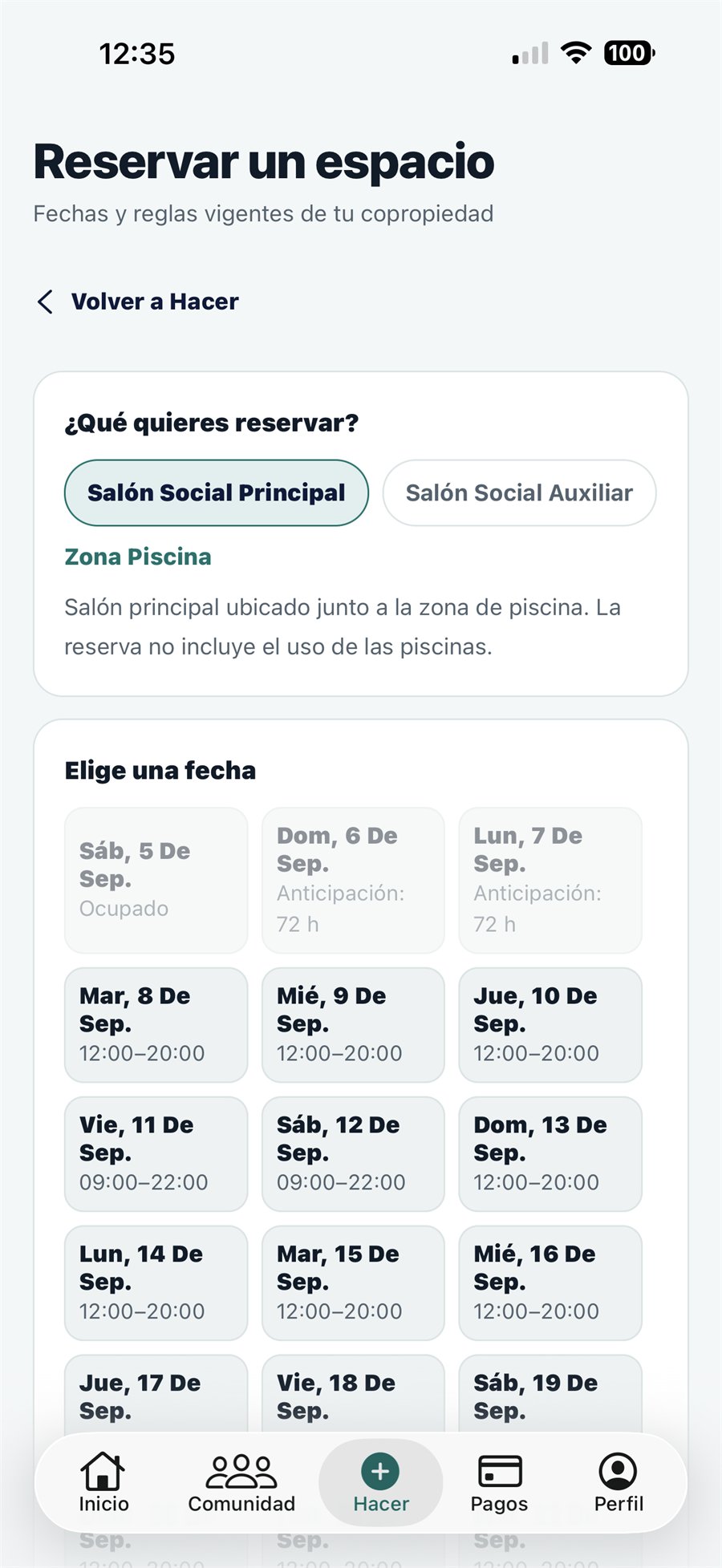 Pantalla de reserva de espacios con selección de salón y fechas disponibles.